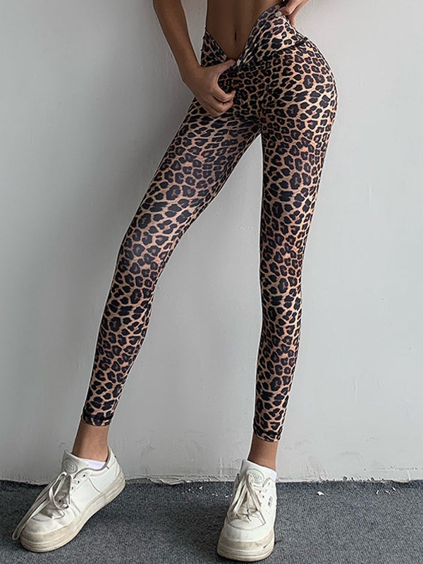 ?ZASUWA Female Leopard Scrunch Bum Body Fit Leggings