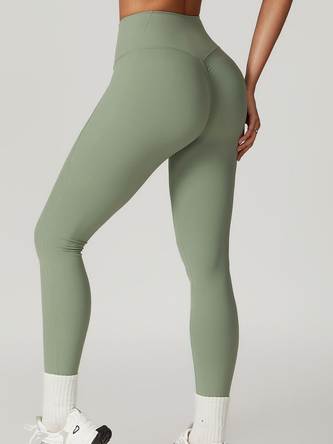ZASUWA Female High-waisted Hip-lift Quick Dry Elastic Tight Scrunch Bum Leggings