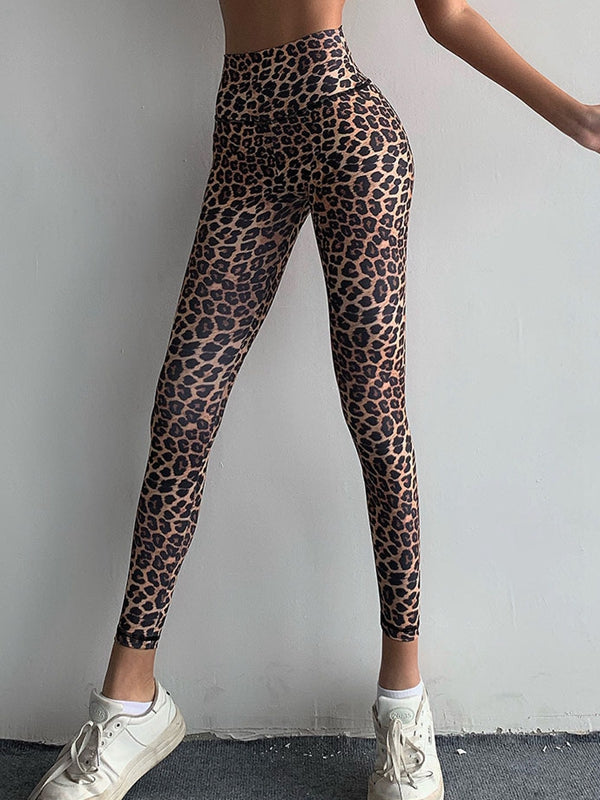 ?ZASUWA Female Leopard Scrunch Bum Body Fit Leggings