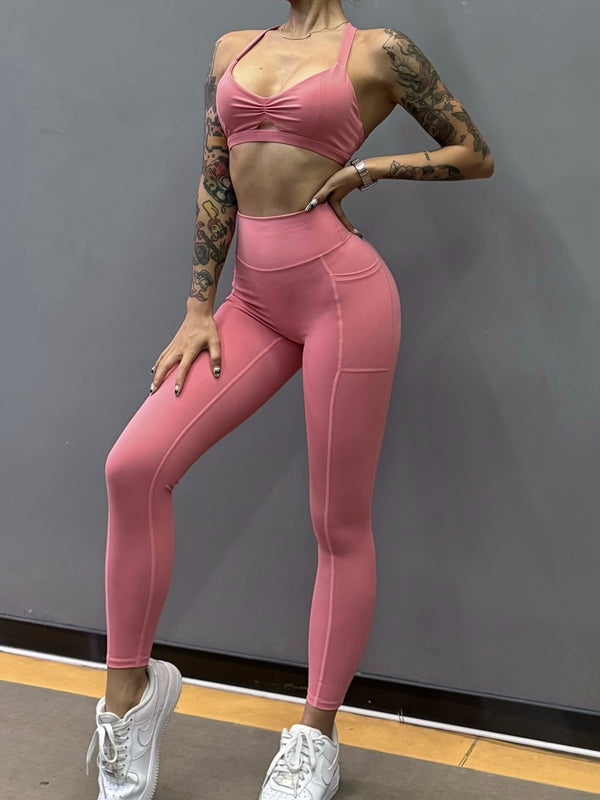 ZASUWA Female Folds Cutout Cross Back Sports Bras
