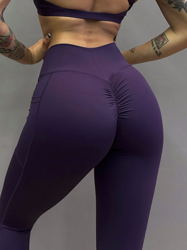ZASUWA Female Folds Cutout Cross Back Sports Bras
