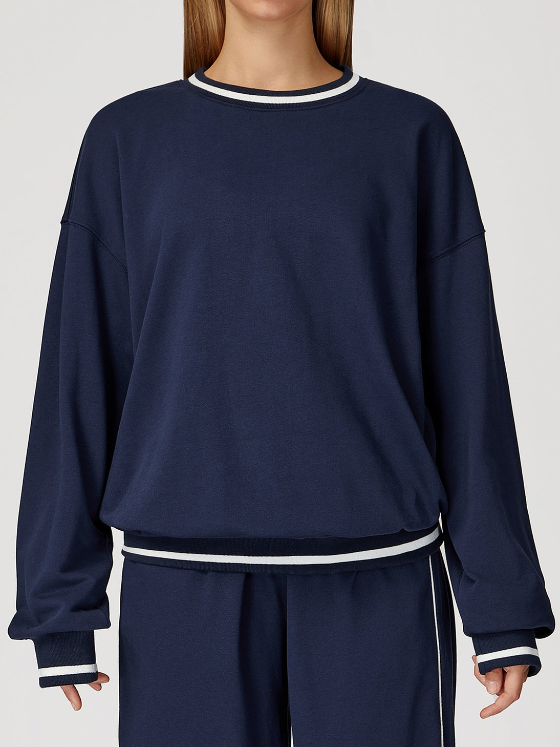 ZASUWA Female Contrast Color Casual Loose Round Neck Hoodie