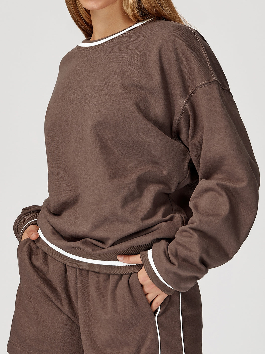 ZASUWA Female Contrast Color Casual Loose Round Neck Hoodie