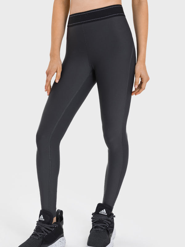 ZASUWA Female Contrast Color Elastic Tight Push Up Design Leggings