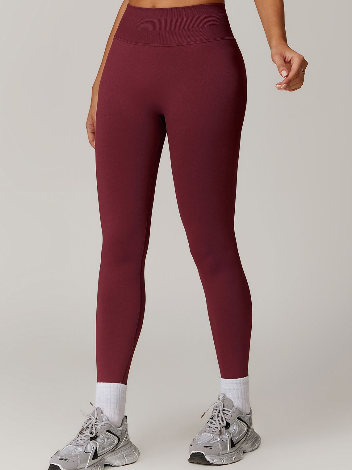 ZASUWA Female Seamless Scrunch Bum High-waisted Booty Leggings
