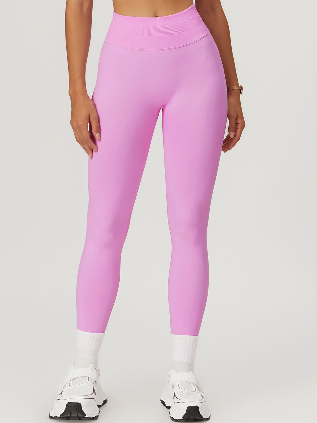 ZASUWA Female Seamless Scrunch Bum High-waisted Booty Leggings