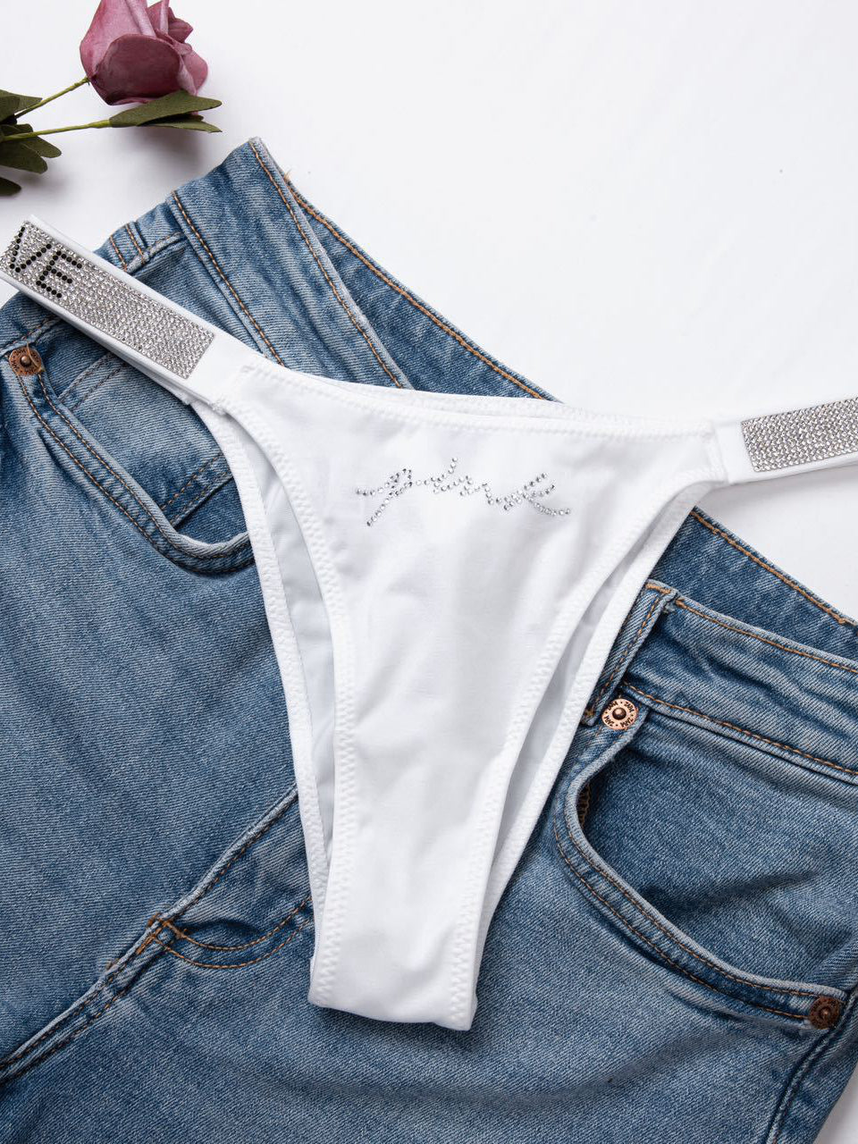 ZASUWA Female V Back Dazling Diamond Panties