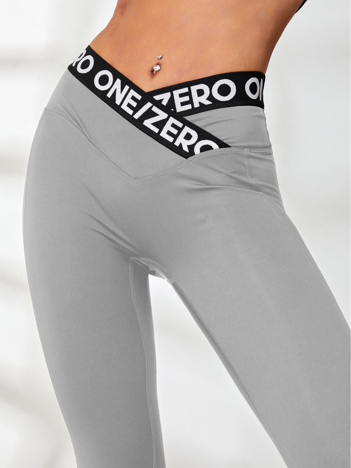 ZASUWA Female Print Contrast Color V-shape Waist Leggings