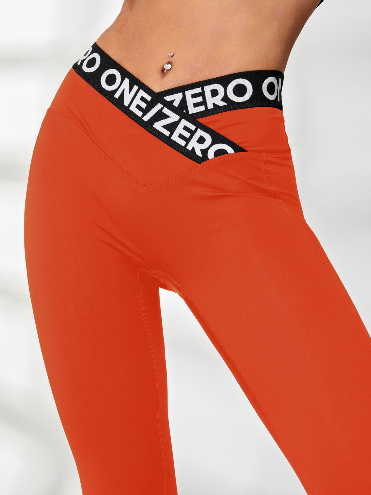 ZASUWA Female Print Contrast Color V-shape Waist Leggings