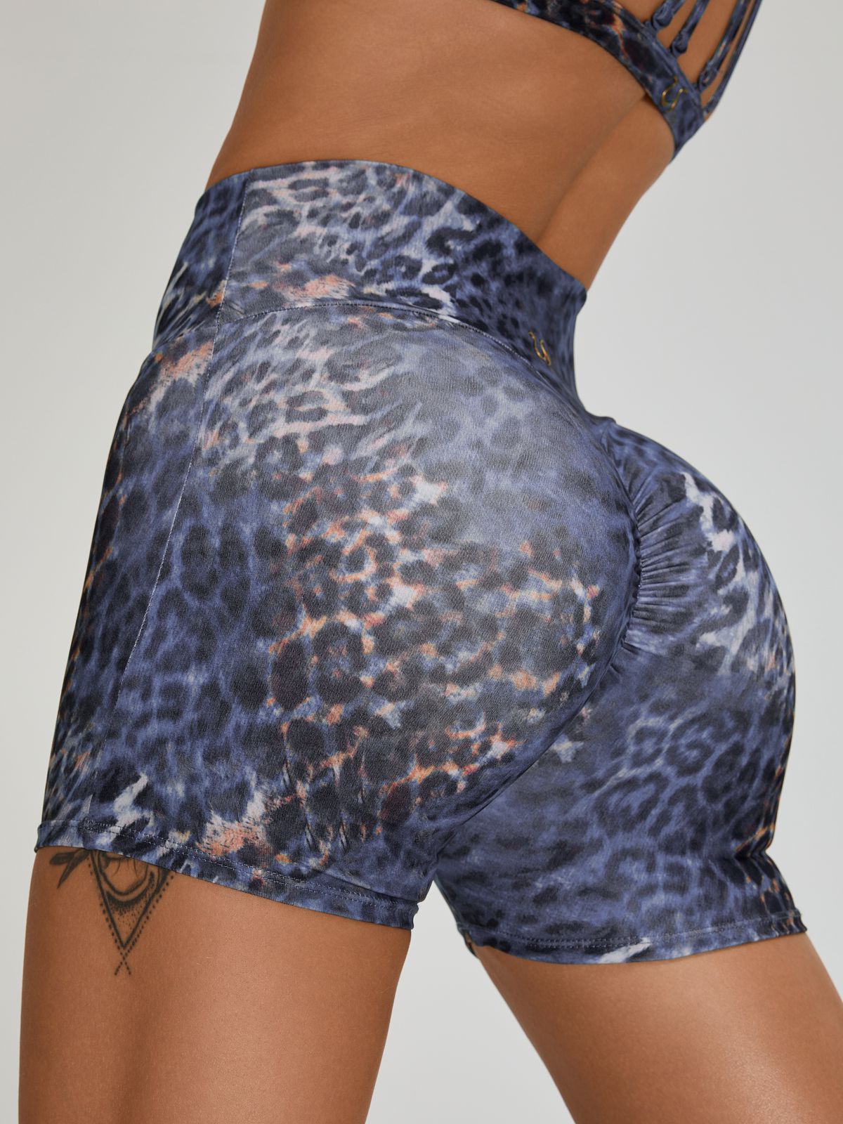 ZASUWA Female Leopard Print Cross Back Sports Bras