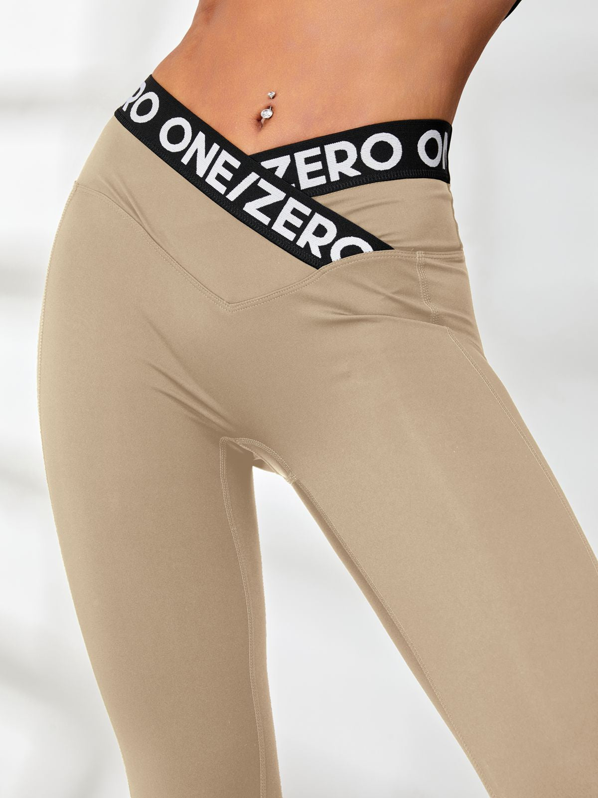 ZASUWA Female Print Contrast Color V-shape Waist Leggings