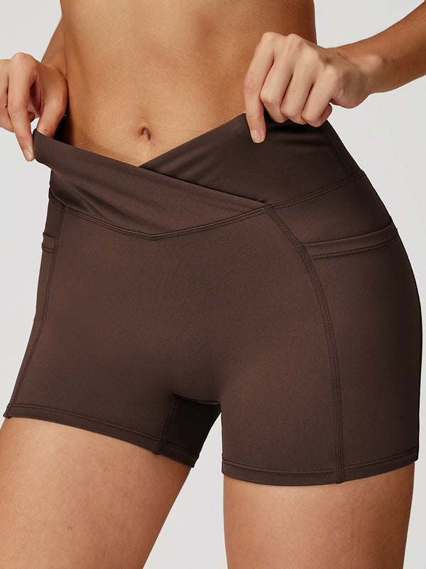 ZASUWA Female V shape-waist Pocket Shorts