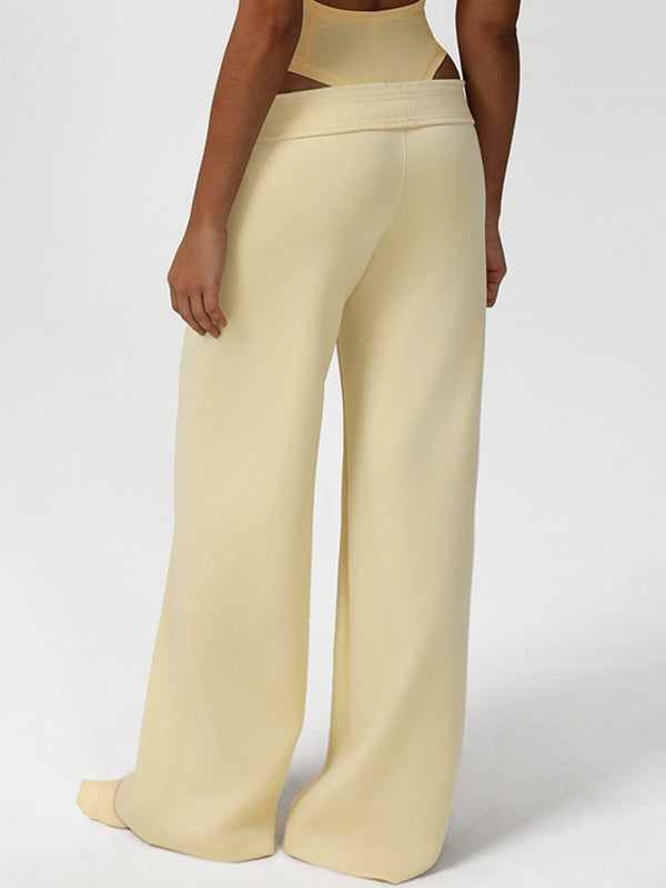 ZASUWA Female V Collar Cross Back Bodysuit