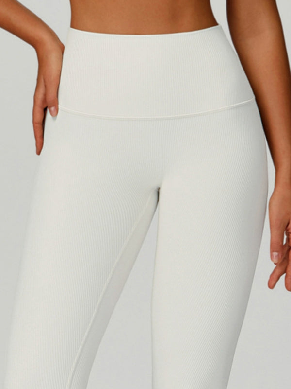 ZASUWA Female Ribbed High-rise Shorts