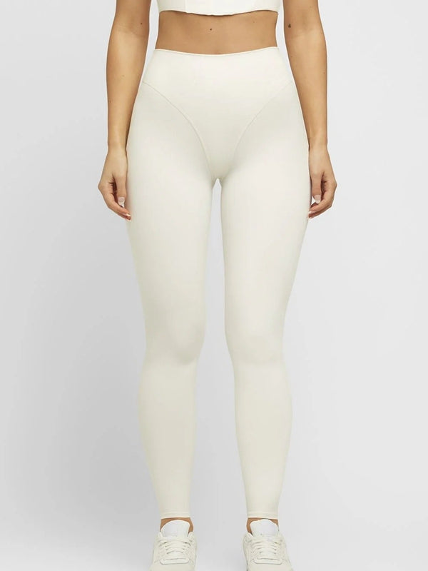 ZASUWA Female Super Push-Up Leggings