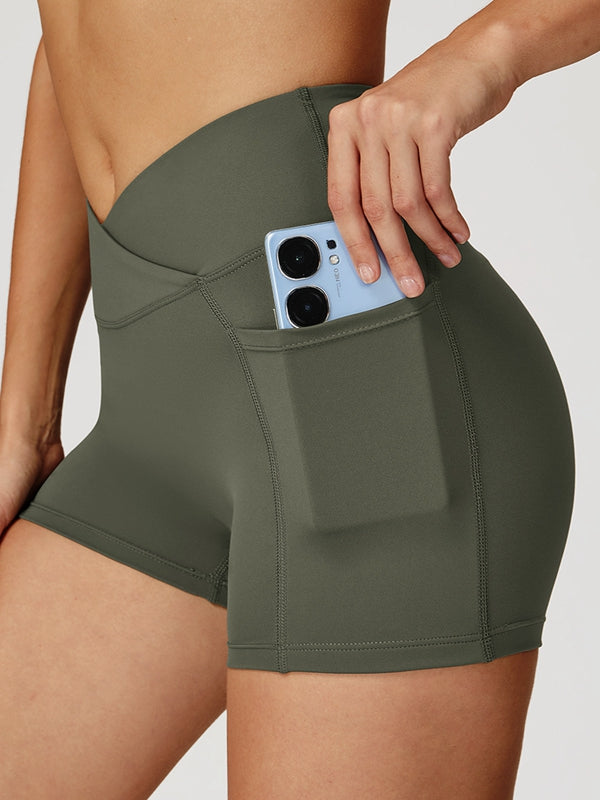 ZASUWA Female V shape-waist Pocket Shorts